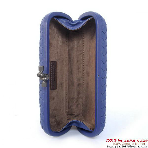 Bottega Veneta 8651L Intrecciato Silk Stretch Knot Clutches Bottega Veneta 8651L Intrecciato Silk Stretch Knot Clutches