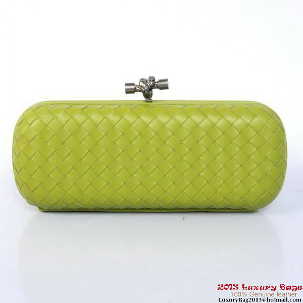 Bottega Veneta 8651L Intrecciato Silk Stretch Knot Clutches Bottega Veneta 8651L Intrecciato Silk Stretch Knot Clutches