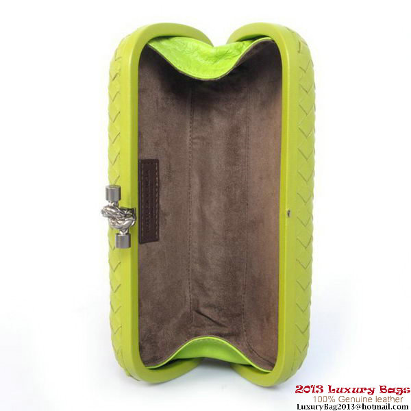 Bottega Veneta 8651L Intrecciato Silk Stretch Knot Clutches Bottega Veneta 8651L Intrecciato Silk Stretch Knot Clutches