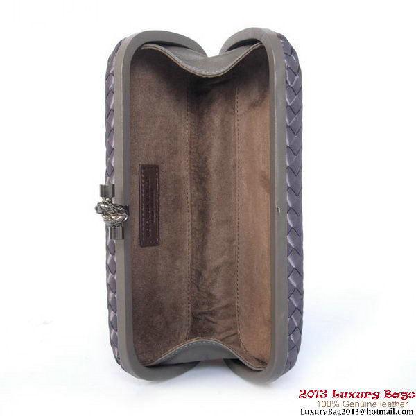 Bottega Veneta 8651L Intrecciato Silk Stretch Knot Clutches Bottega Veneta 8651L Intrecciato Silk Stretch Knot Clutches