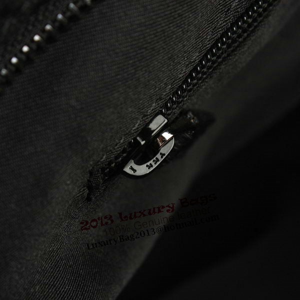 Gucci GG Canvas Medium Messenger Bag 189751 Black Gucci GG Canvas Medium Messenger Bag 189751 Black