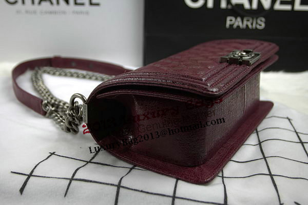 Chanel Boy Flap Shoulder Bag in Original Glazed Crackled Leather A67025 Burgundy Chanel Boy Flap Shoulder Bag in Original Glazed Crackled Leather A67025 Burgundy