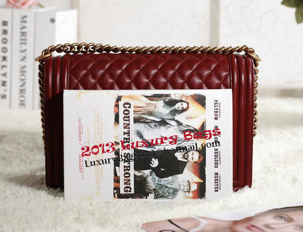 Chanel Boy Flap Shoulder Bag in Burgundy Original Leather Gold