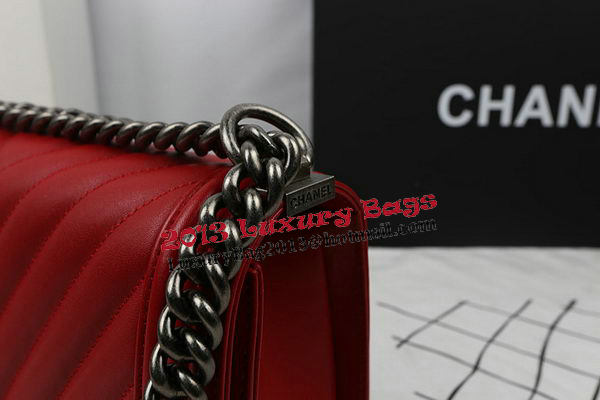 Boy Chanel Flap Bag Calfskin Chevron Quilting A67025 Red Boy Chanel Flap Bag Calfskin Chevron Quilting A67025 Red