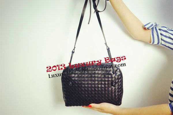 Bottega Veneta Bicolors Intrecciato Nappa Cross Body Bag BV9610 Bottega Veneta Bicolors Intrecciato Nappa Cross Body Bag BV9610