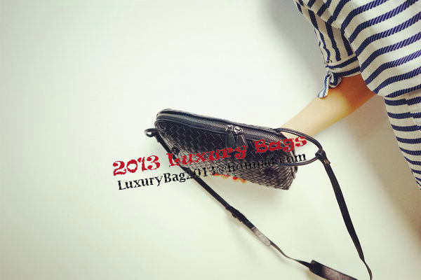 Bottega Veneta Bicolors Intrecciato Nappa Cross Body Bag BV9610 Bottega Veneta Bicolors Intrecciato Nappa Cross Body Bag BV9610