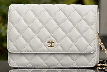 Chanel mini Flap Bag White Sheepskin Leather A33814 Gold Chanel mini Flap Bag White Sheepskin Leather A33814 Gold