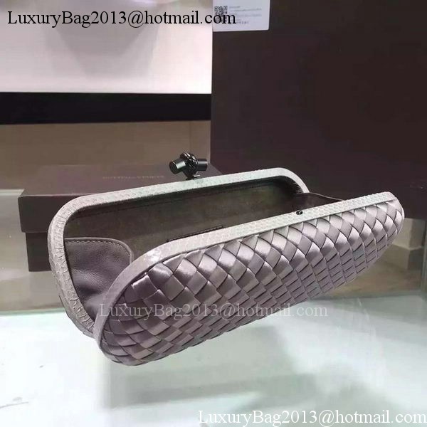 Bottega Veneta STRETCH Knot Sheepskin Leather Clutch BV8651 Silver Bottega Veneta STRETCH Knot Sheepskin Leather Clutch BV8651 Silver