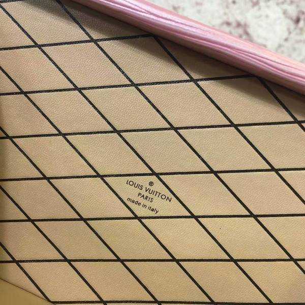 Louis Vuitton Petite Maiie Travel Box 40273 Purple Louis Vuitton Petite Maiie Travel Box 40273 Purple