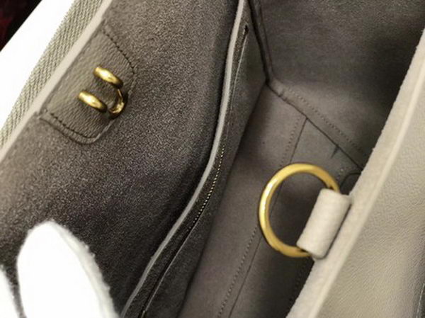 CELINE Sangle Seau Bag in Calfskin Leather C3369 Apricot CELINE Sangle Seau Bag in Calfskin Leather C3369 Apricot