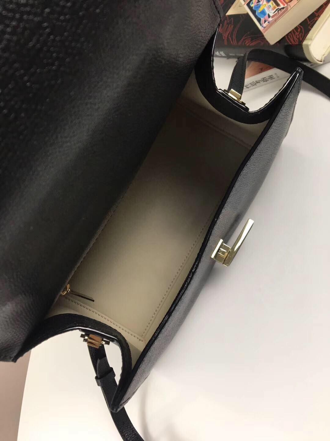 Valextra Calfskin Leather Shoulder Bag 408645 Black Valextra Calfskin Leather Shoulder Bag 408645 Black