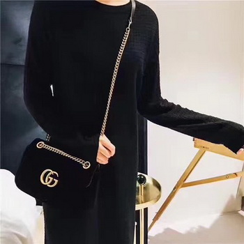 Gucci 443497 GG Marmont Chevron Velvet Shoulder Bag Black Gucci 443497 GG Marmont Chevron Velvet Shoulder Bag Black
