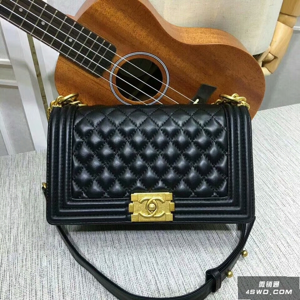 Boy Chanel Flap Shoulder Bag Sheepskin Leather 67086A Black Boy Chanel Flap Shoulder Bag Sheepskin Leather 67086A Black
