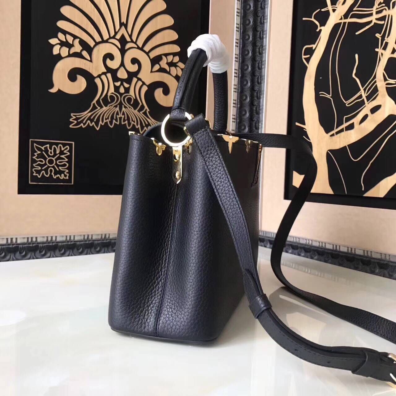 Louis Vuitton original Elegant Capucines BB Bags M94517 black Louis Vuitton original Elegant Capucines BB Bags M94517 black