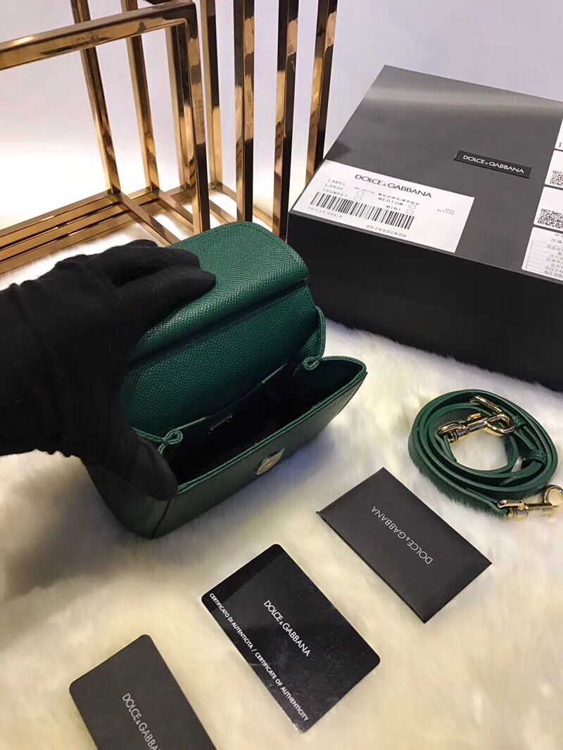 Dolce & Gabbana Calfskin Leather BB4138 Dolce & Gabbana Calfskin Leather BB4138