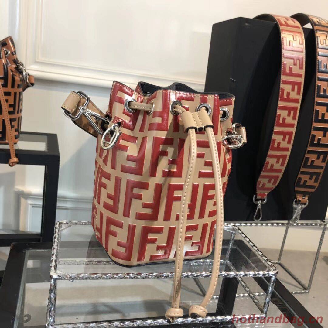 Fendi KAN I LOGO Handbag F0835 red Fendi KAN I LOGO Handbag F0835 red