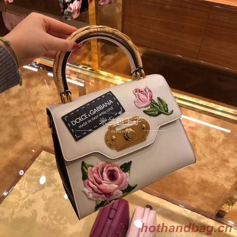Dolce & Gabbana SICILY Chrysanthemum Calfskin Tote Bags 5588-2 white Dolce & Gabbana SICILY Chrysanthemum Calfskin Tote Bags 5588-2 white
