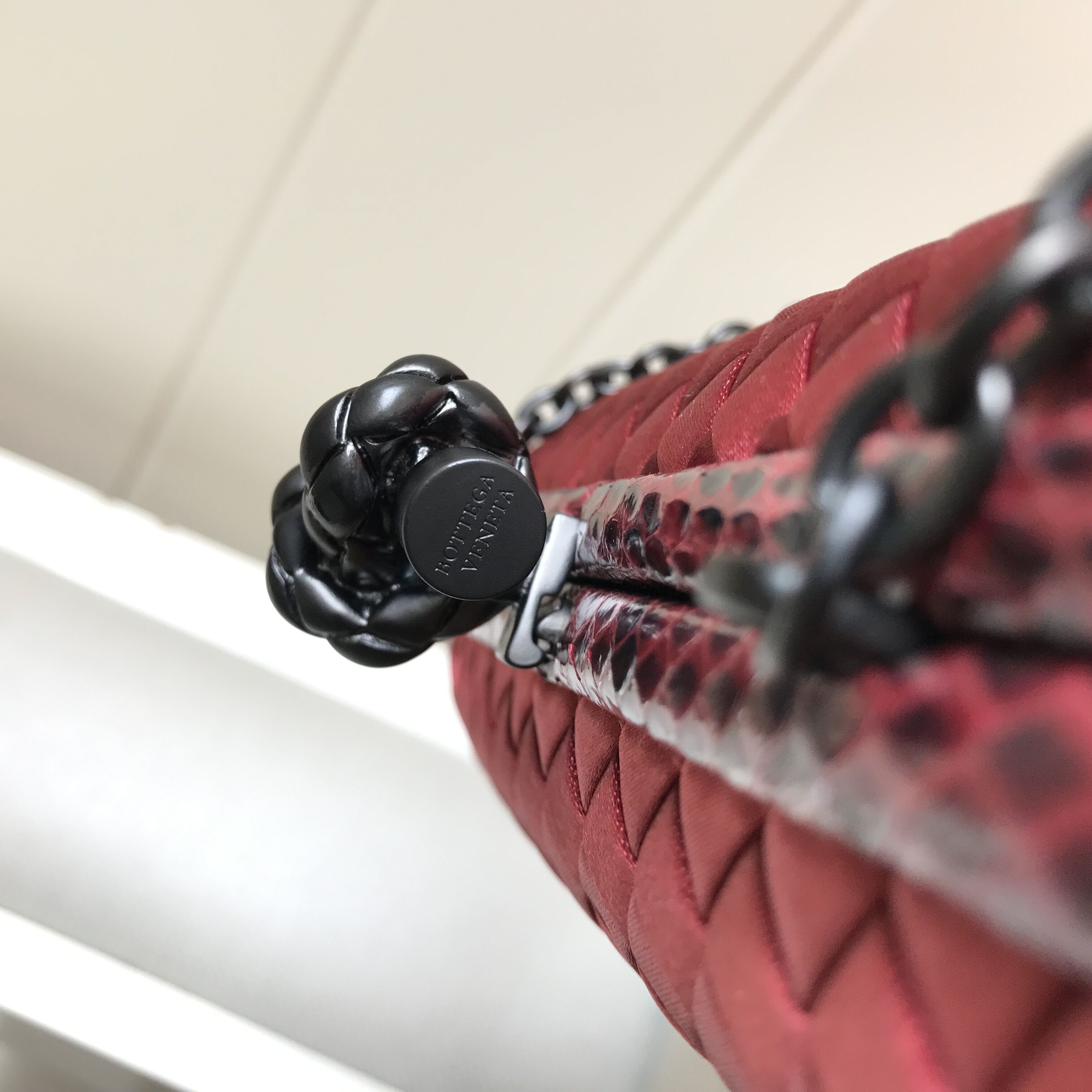 Bottega Veneta Clutch 5698 Burgundy Bottega Veneta Clutch 5698 Burgundy