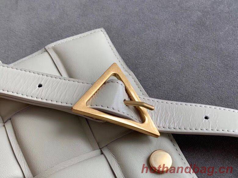 Bottega Veneta Sheepskin Weaving Original Leather BV3996 White Bottega Veneta Sheepskin Weaving Original Leather BV3996 White