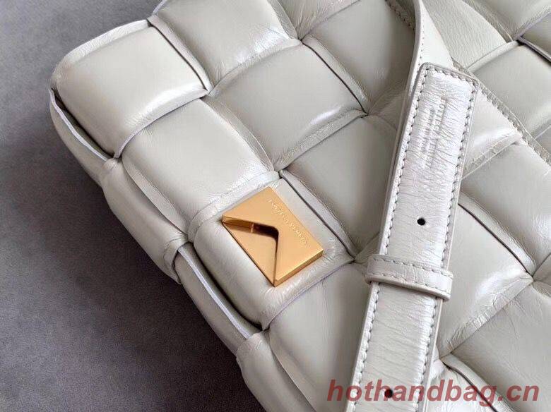 Bottega Veneta Sheepskin Weaving Original Leather BV3996 White Bottega Veneta Sheepskin Weaving Original Leather BV3996 White