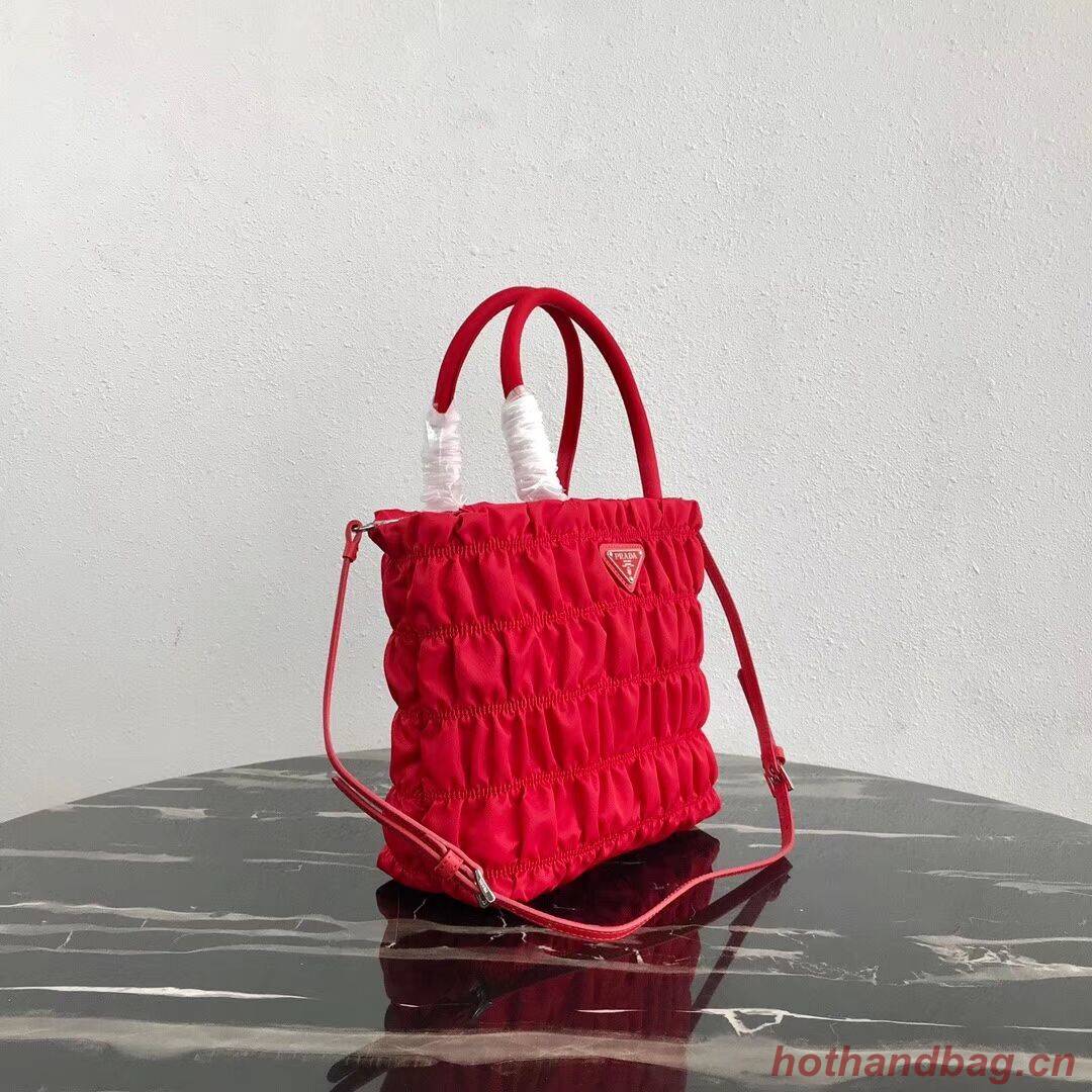 Prada Re-Edition nylon Tote bag 1BG321 red Prada Re-Edition nylon Tote bag 1BG321 red