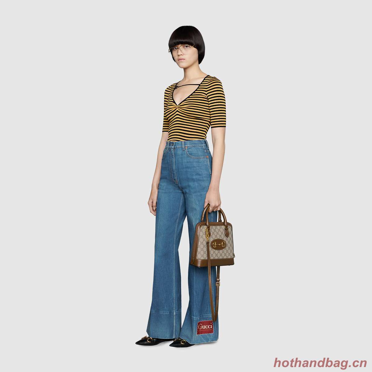 Gucci GG Supreme Canvas Top Handle Bag 621220 brown Gucci GG Supreme Canvas Top Handle Bag 621220 brown