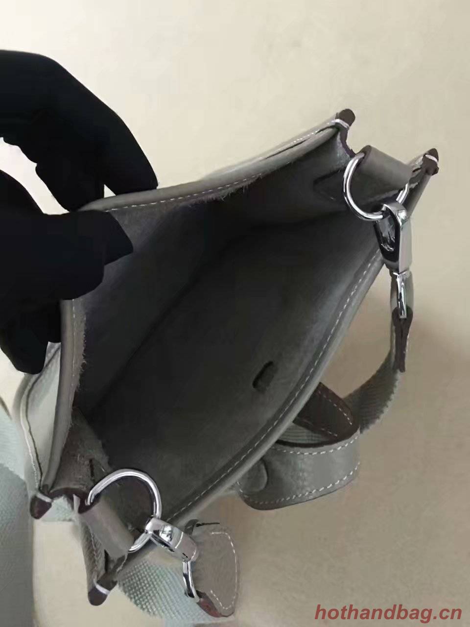 Hermes Evelyne original togo leather mini Shoulder Bag H15698 light grey Hermes Evelyne original togo leather mini Shoulder Bag H15698 light grey