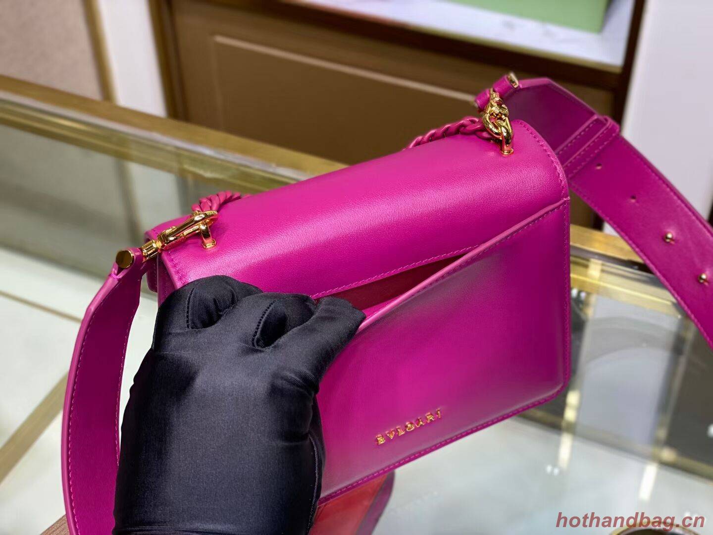 Bvlgari Serpenti Forever leather small crossbody bag B210875 rose Bvlgari Serpenti Forever leather small crossbody bag B210875 rose