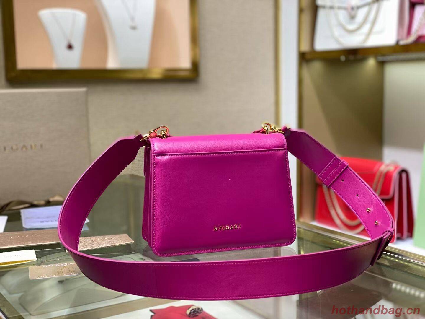 Bvlgari Serpenti Forever leather small crossbody bag B210875 rose Bvlgari Serpenti Forever leather small crossbody bag B210875 rose