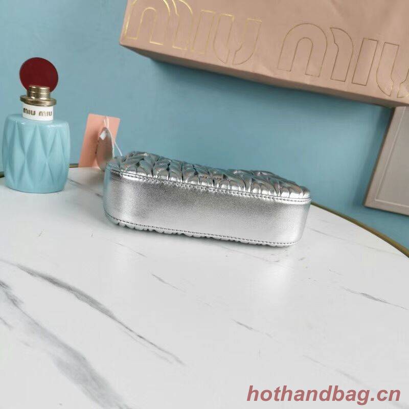 miu miu Matelasse Nappa Leather mini Shoulder Bag 5BH200 Silver miu miu Matelasse Nappa Leather mini Shoulder Bag 5BH200 Silver