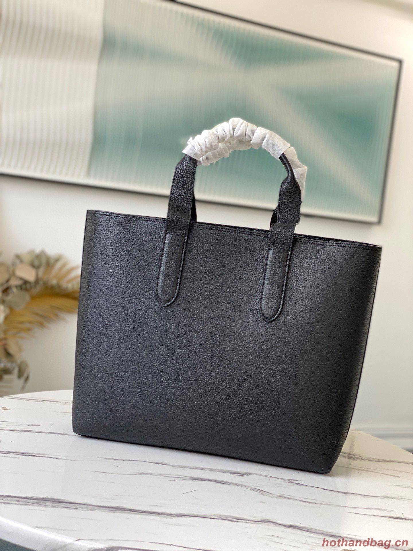 Louis Vuitton Cabas Voyage Taurillon Leather Bag M52817 Black Louis Vuitton Cabas Voyage Taurillon Leather Bag M52817 Black