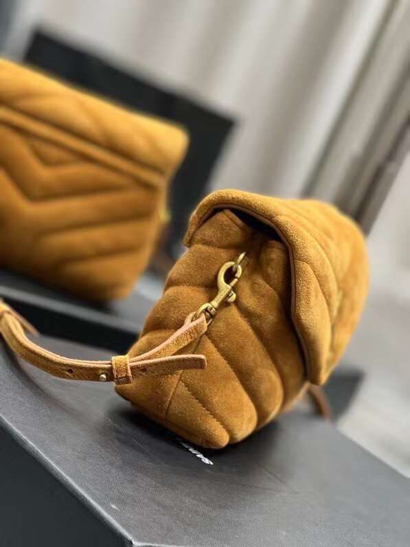 Yves Saint Laurent LOULOU SMALL BAG IN Y-QUILTED SUEDE 77761 CINNAMON Yves Saint Laurent LOULOU SMALL BAG IN Y-QUILTED SUEDE 77761 CINNAMON