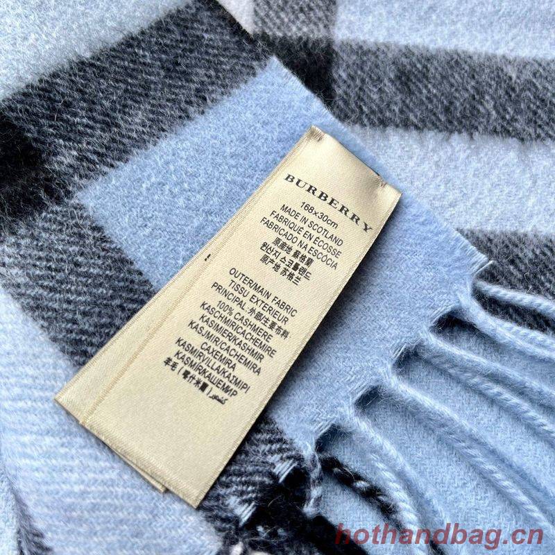 Burberry Scarf B00240