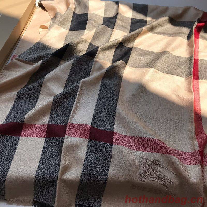Burberry Scarf B00294 Burberry Scarf B00294