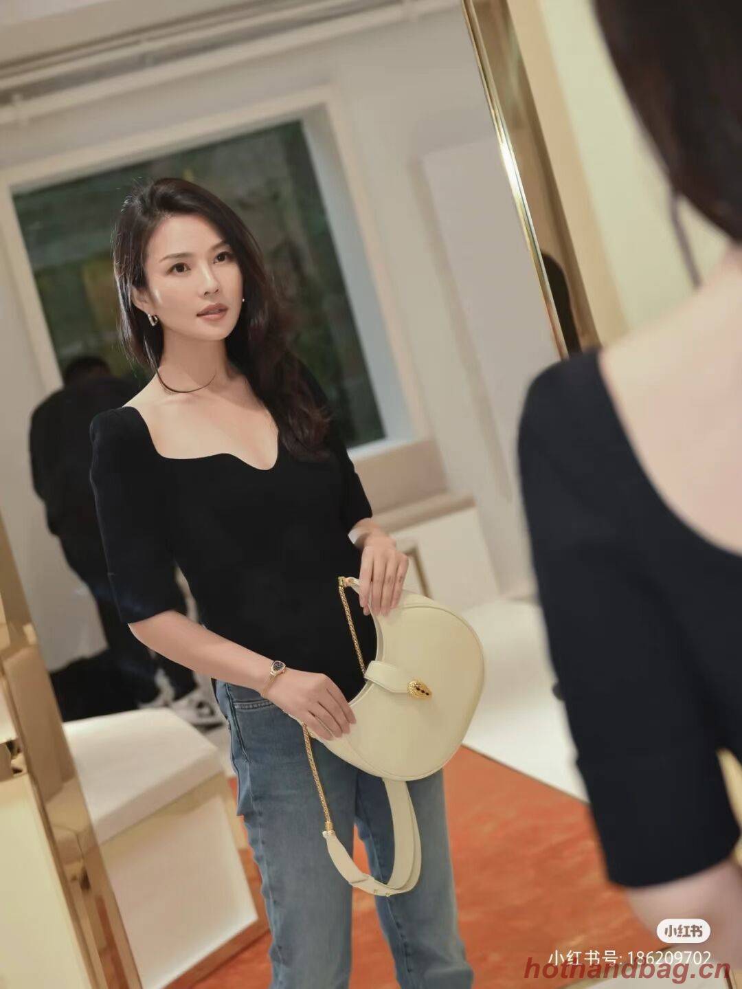 BVLGARI Shoulder Bag Calfskin Leather B281632 white BVLGARI Shoulder Bag Calfskin Leather B281632 white