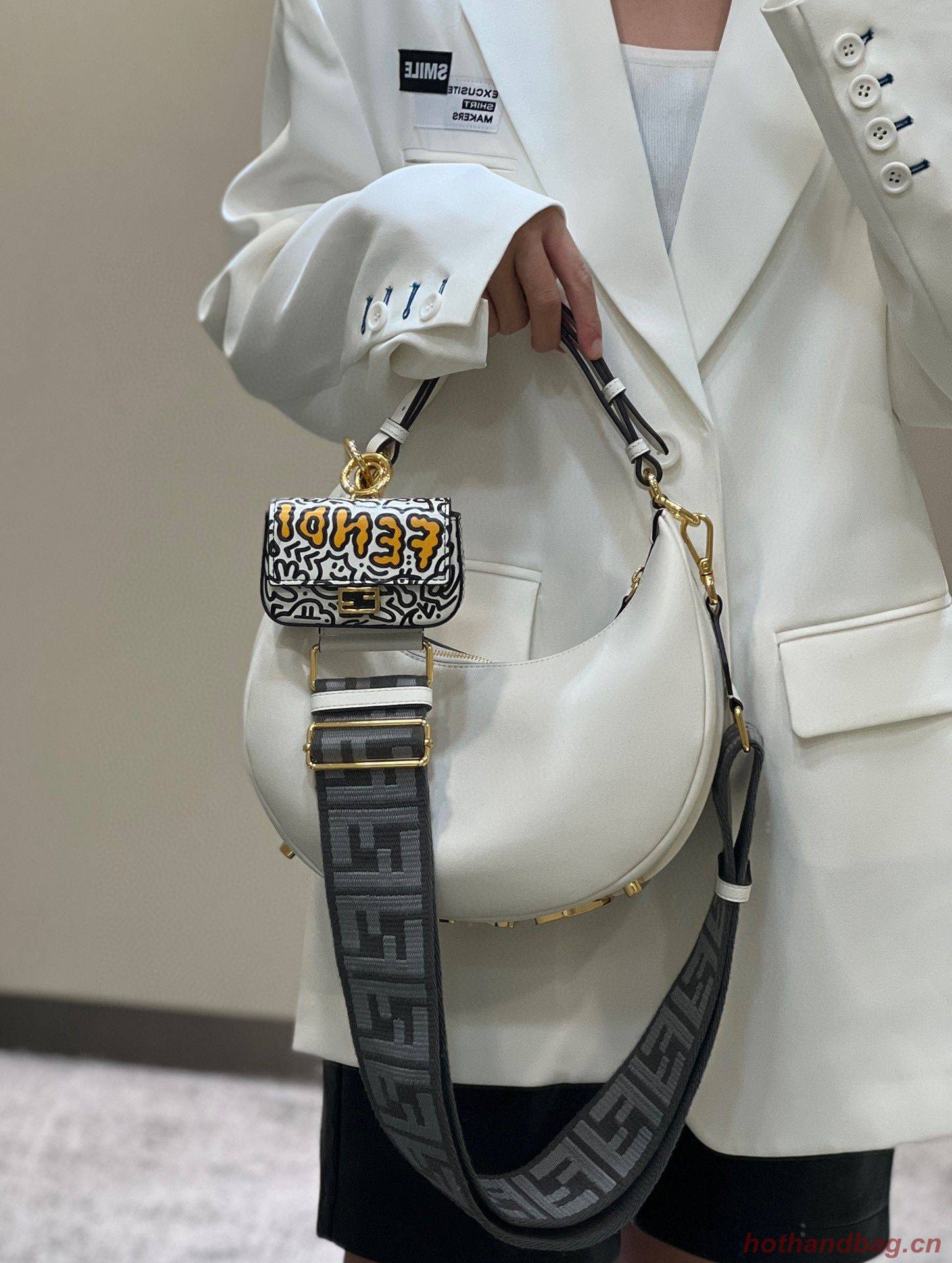 Fendi Praphy Original Leather Big Logo Bag 80056M White Fendi Praphy Original Leather Big Logo Bag 80056M White