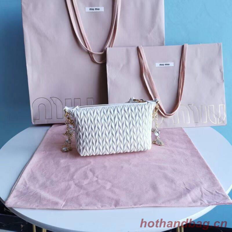 miu miu Matelasse Nappa Leather mini Shoulder Bag 6BE641 white miu miu Matelasse Nappa Leather mini Shoulder Bag 6BE641 white