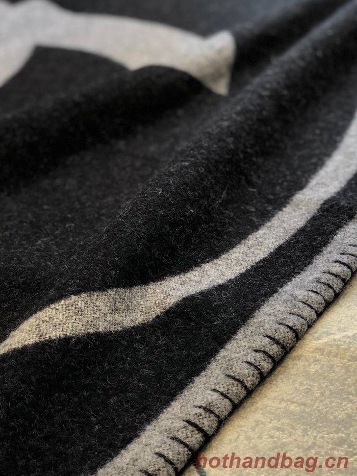 CHANEL Merino Wool Cashmere CC Throw Blanket CHB00003 CHANEL Merino Wool Cashmere CC Throw Blanket CHB00003