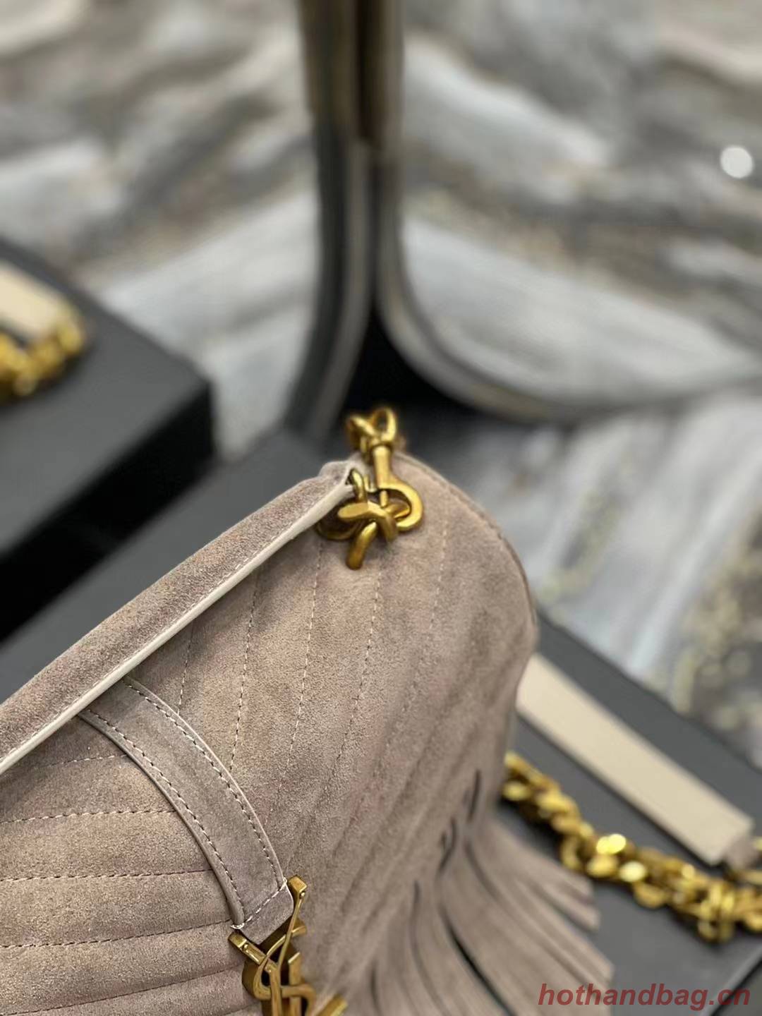 SAINT LAURENT COLLEGE MEDIUM CHAIN BAG IN LIGHT SUEDE WITH FRINGES 5317050 DUSTY GREY SAINT LAURENT COLLEGE MEDIUM CHAIN BAG IN LIGHT SUEDE WITH FRINGES 5317050 DUSTY GREY