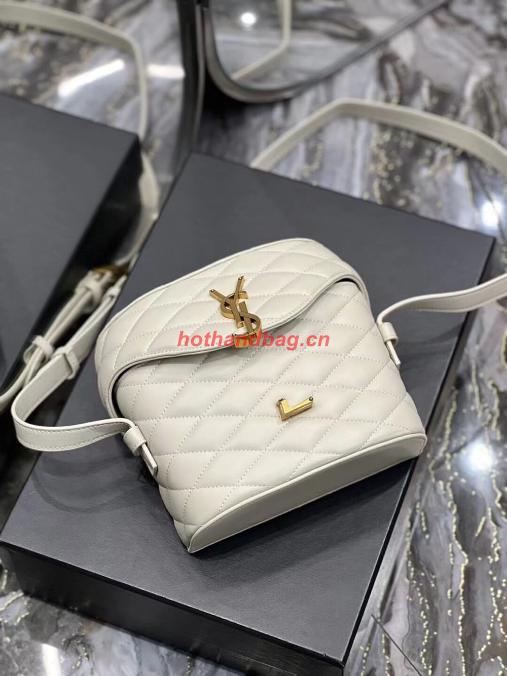 SAINT LAUREN JUNE BOX BAG IN QUILTED LAMBSKIN 7100801 cream SAINT LAUREN JUNE BOX BAG IN QUILTED LAMBSKIN 7100801 cream
