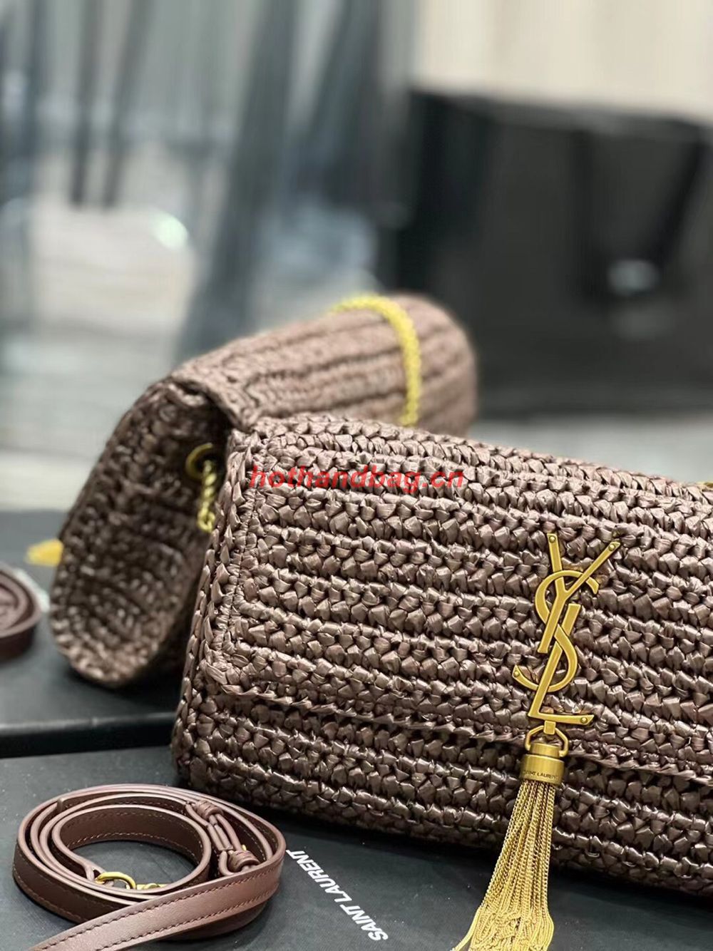 SAINT LAUREN KATE 99 CHAIN BAG WITH TASSEL IN RAFFIA Y664276 Coffee SAINT LAUREN KATE 99 CHAIN BAG WITH TASSEL IN RAFFIA Y664276 Coffee