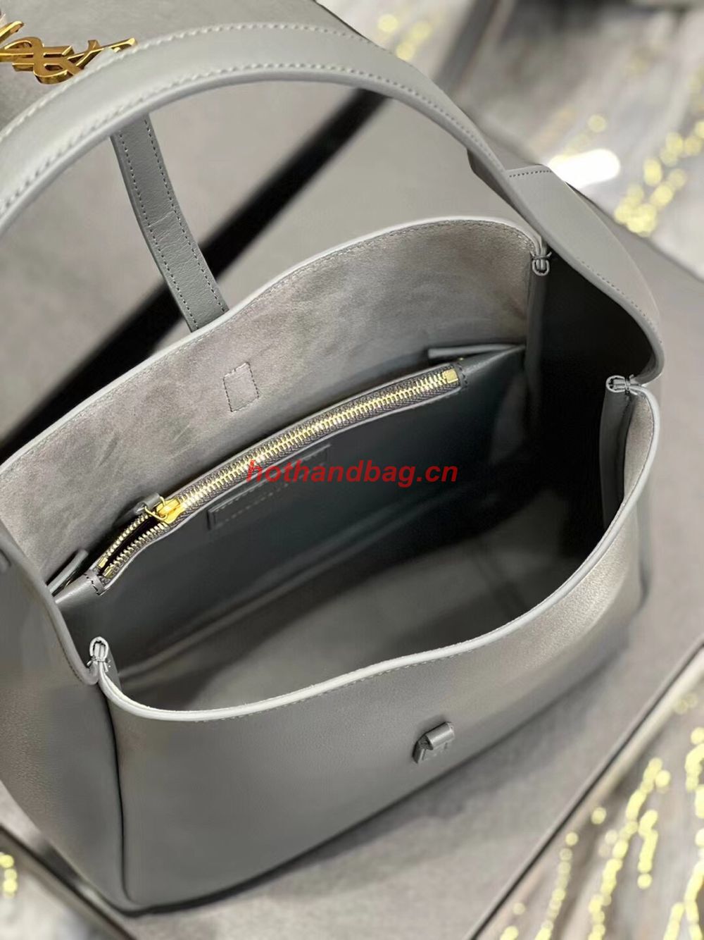 SAINT LAUREN LE 5 A 7 SOFT SMALL HOBO BAG IN SMOOTH LEATHER 713938 gray SAINT LAUREN LE 5 A 7 SOFT SMALL HOBO BAG IN SMOOTH LEATHER 713938 gray