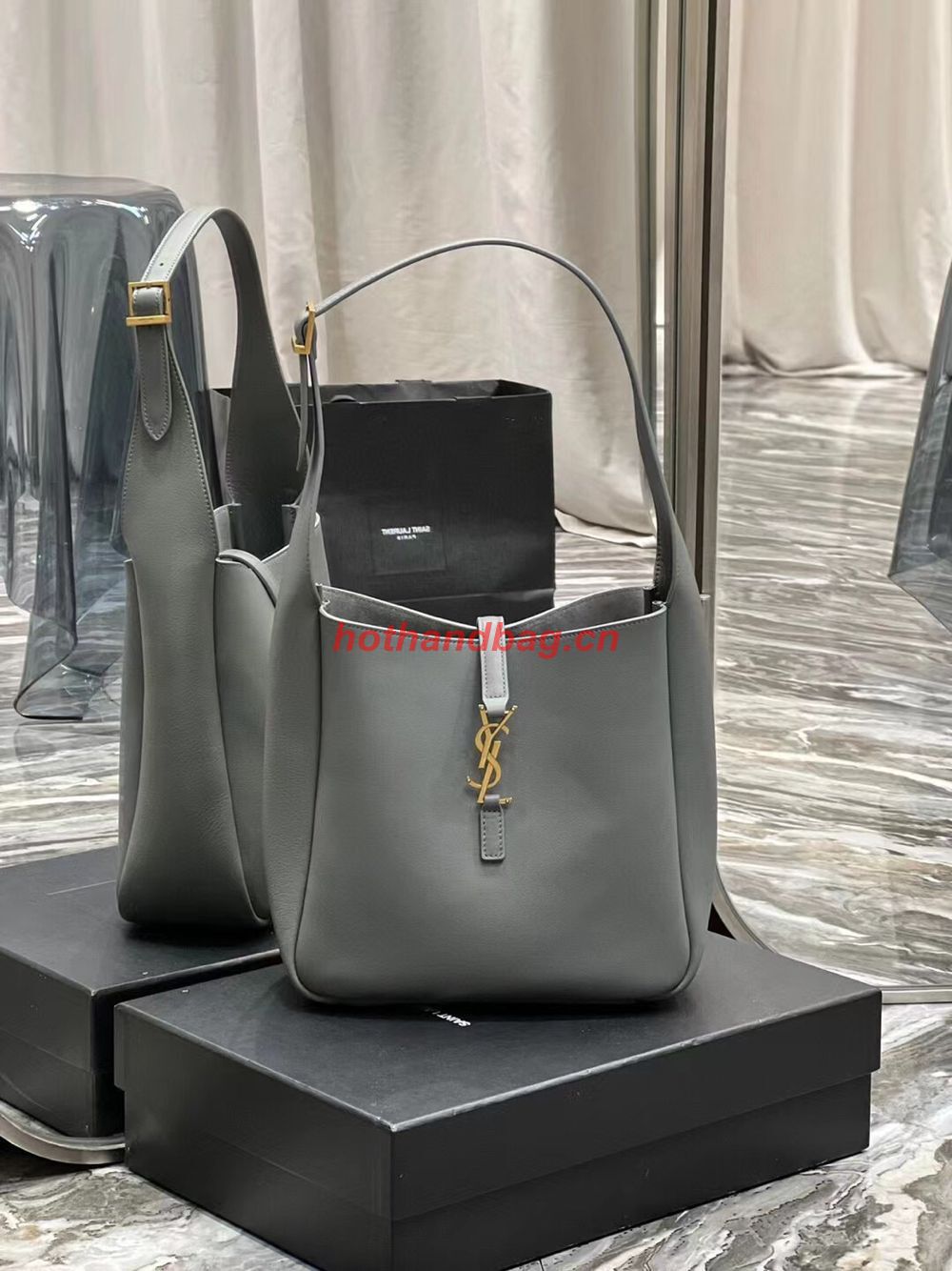 SAINT LAUREN LE 5 A 7 SOFT SMALL HOBO BAG IN SMOOTH LEATHER 713938 gray SAINT LAUREN LE 5 A 7 SOFT SMALL HOBO BAG IN SMOOTH LEATHER 713938 gray