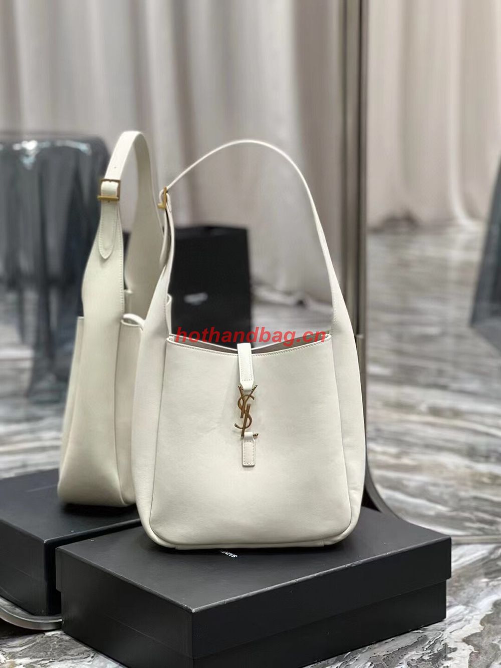 SAINT LAUREN LE 5 A 7 SOFT SMALL HOBO BAG IN SMOOTH LEATHER 713938 white SAINT LAUREN LE 5 A 7 SOFT SMALL HOBO BAG IN SMOOTH LEATHER 713938 white
