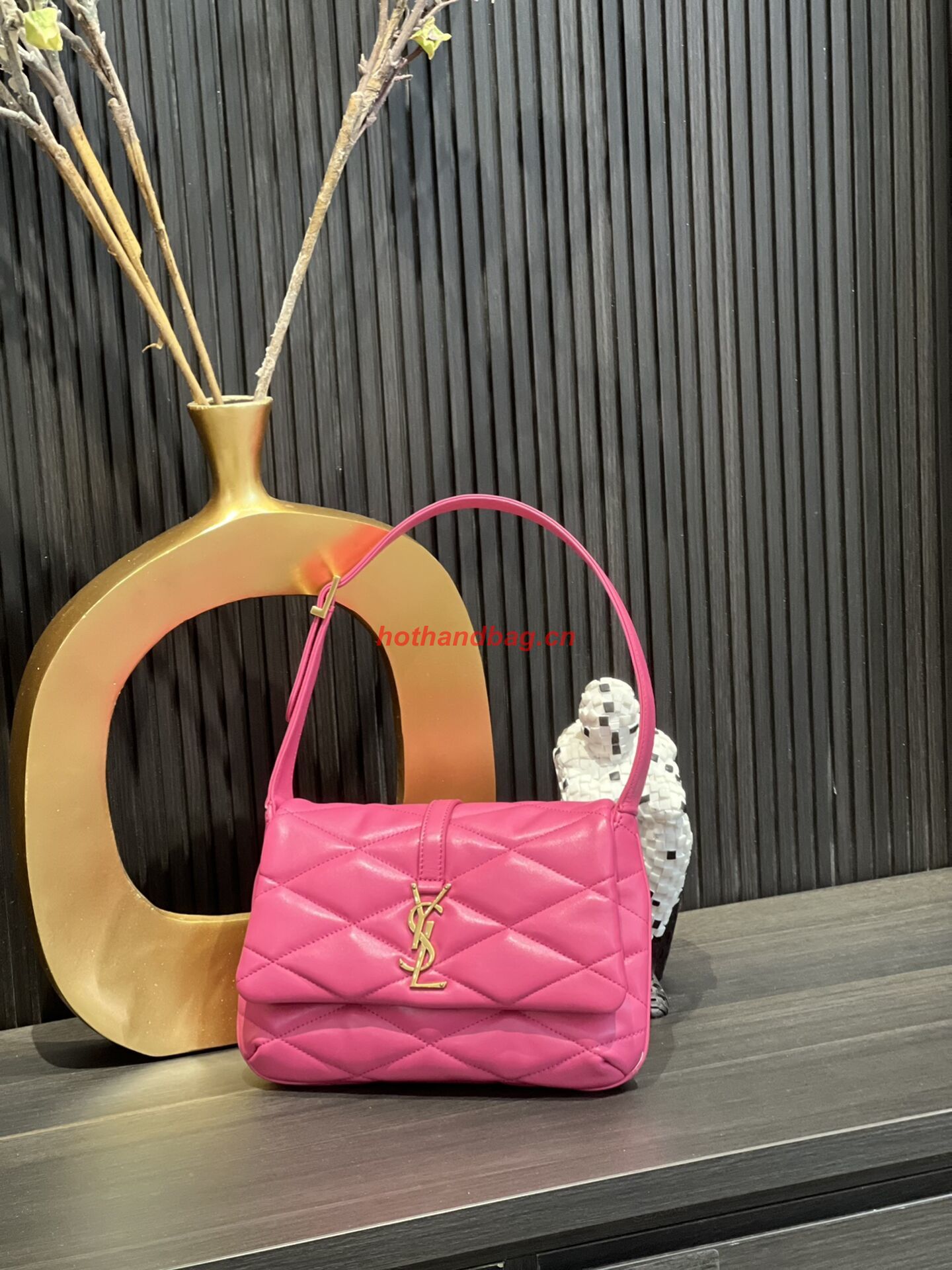 SAINT LAUREN LE 57 HOBO SHOULDER BAG IN QUILTED LAMBSKIN 698567 LIPSTICK FUCHSIA SAINT LAUREN LE 57 HOBO SHOULDER BAG IN QUILTED LAMBSKIN 698567 LIPSTICK FUCHSIA