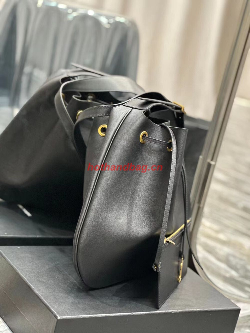 SAINT LAUREN PARIS VII LARGE FLAT HOBO BAG IN SMOOTH LEATHER 697941 black SAINT LAUREN PARIS VII LARGE FLAT HOBO BAG IN SMOOTH LEATHER 697941 black