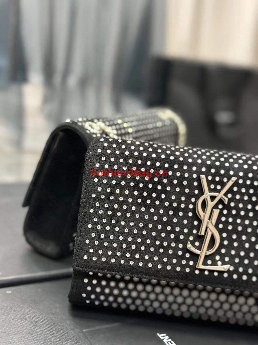 SAINT LAUREN KATE SMALL CHAIN BAG Y769330 BLACK SAINT LAUREN KATE SMALL CHAIN BAG Y769330 BLACK