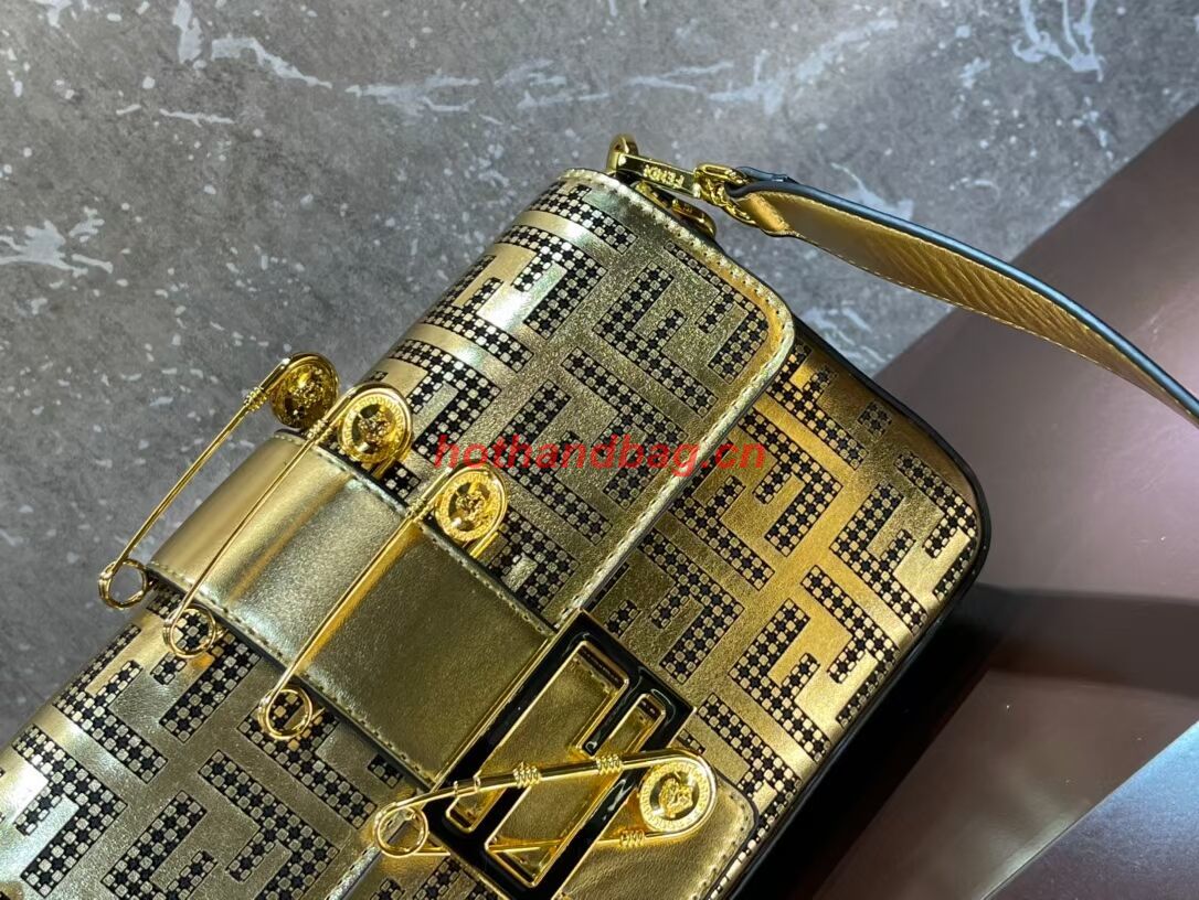 Fendi Baguette leather bag F0969 gold Fendi Baguette leather bag F0969 gold