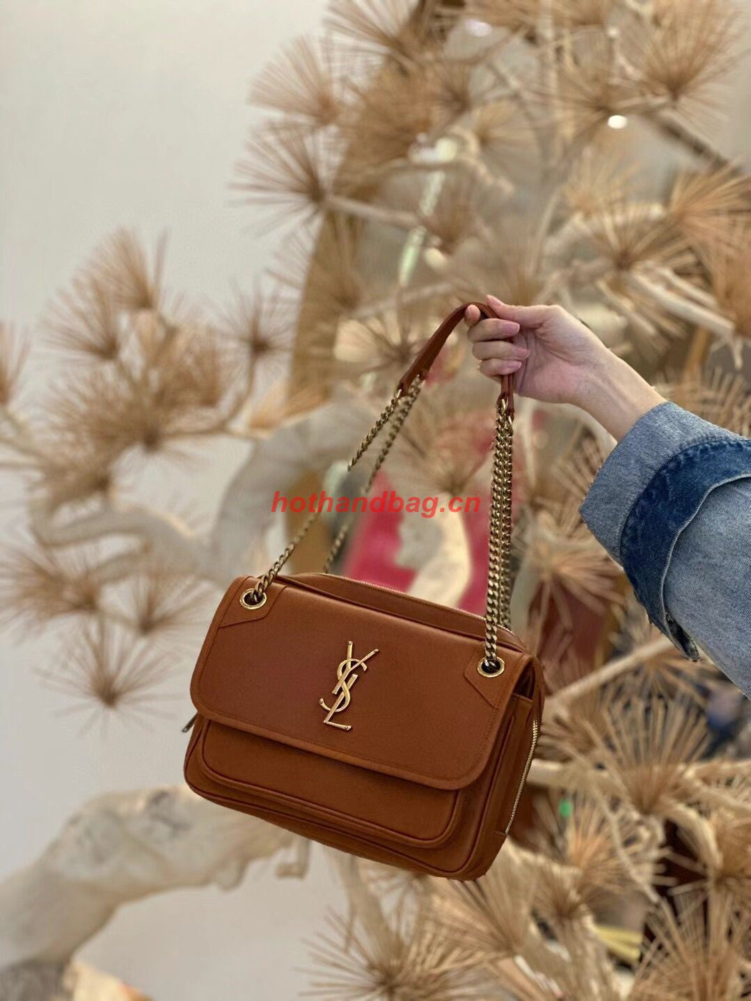 SAINT LAUREN NIKI BABY CHAIN BAG IN SMOOTH LEATHER Y871250 Brown SAINT LAUREN NIKI BABY CHAIN BAG IN SMOOTH LEATHER Y871250 Brown