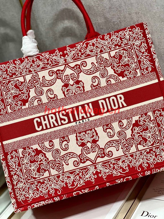 LARGE DIOR BOOK TOTE Dior Brocart Embroidery M1286ZE